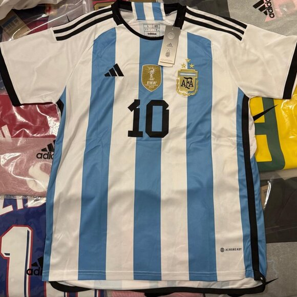 Argentina World Cup winner Jersey Messi 2022 - Picture 1 of 2